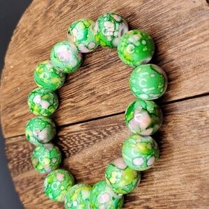 B0613 marbled green st Patrick's‎ day blast bracelet